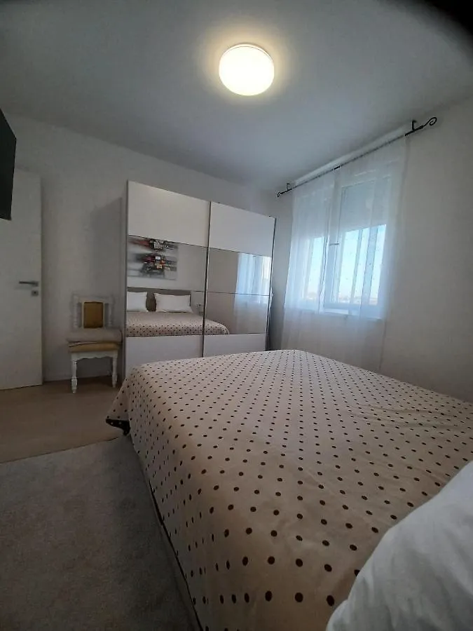Ena Apartment Zadar